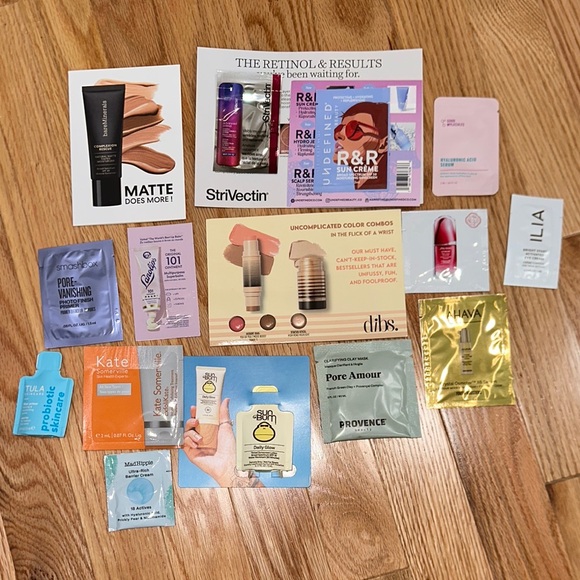 15 pc mixed makeup and skincare sample set - Picture 1 of 4
